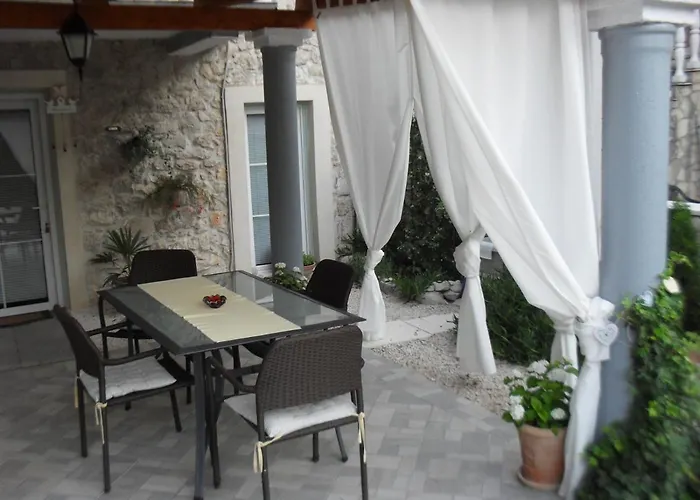 Apartment In Zaton (Zadar)